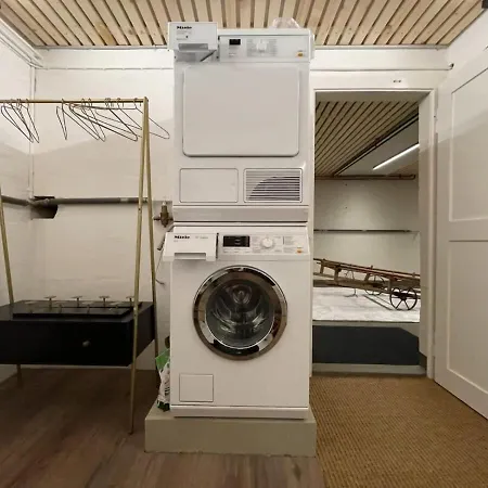 Lovely 4 Bedroom Great For Semesterbostad Saanenmöser