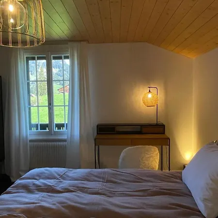 Holiday home Lovely 4 Bedroom Great For