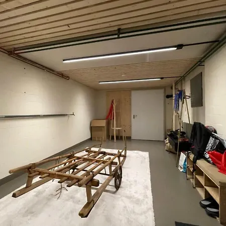 Semesterbostad Lovely 4 Bedroom Great For *