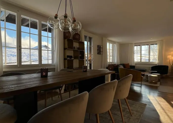 Feriehus Lovely 4 Bedroom Great For Saanenmöser