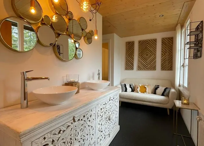 Feriehus Lovely 4 Bedroom Great For Saanenmöser