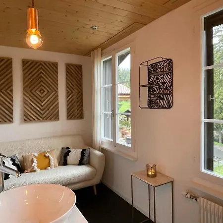 Lovely 4 Bedroom Great For Casa de Férias Saanenmöser