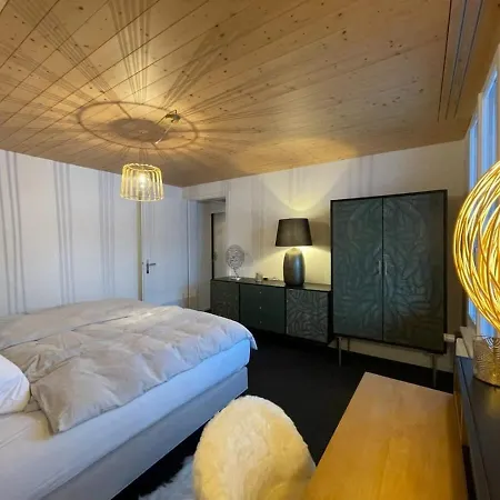 Lovely 4 Bedroom Great For * Saanenmöser