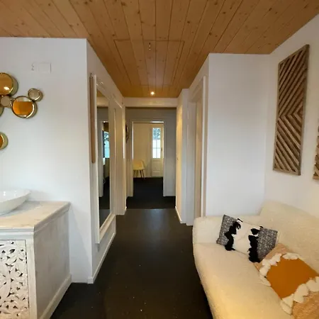 Lovely 4 Bedroom Great For Casa de Férias *